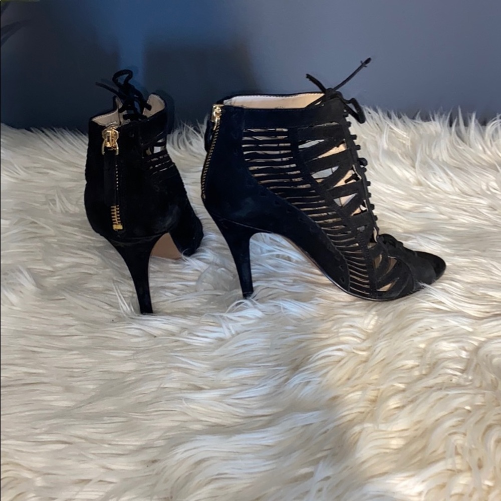 Booties - Picture 4 of 4